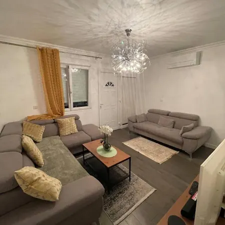 Apartment Ayline Drancy